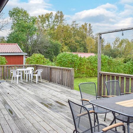 2 Bedroom Lovely Home In Koepingsvik Buitenkant foto